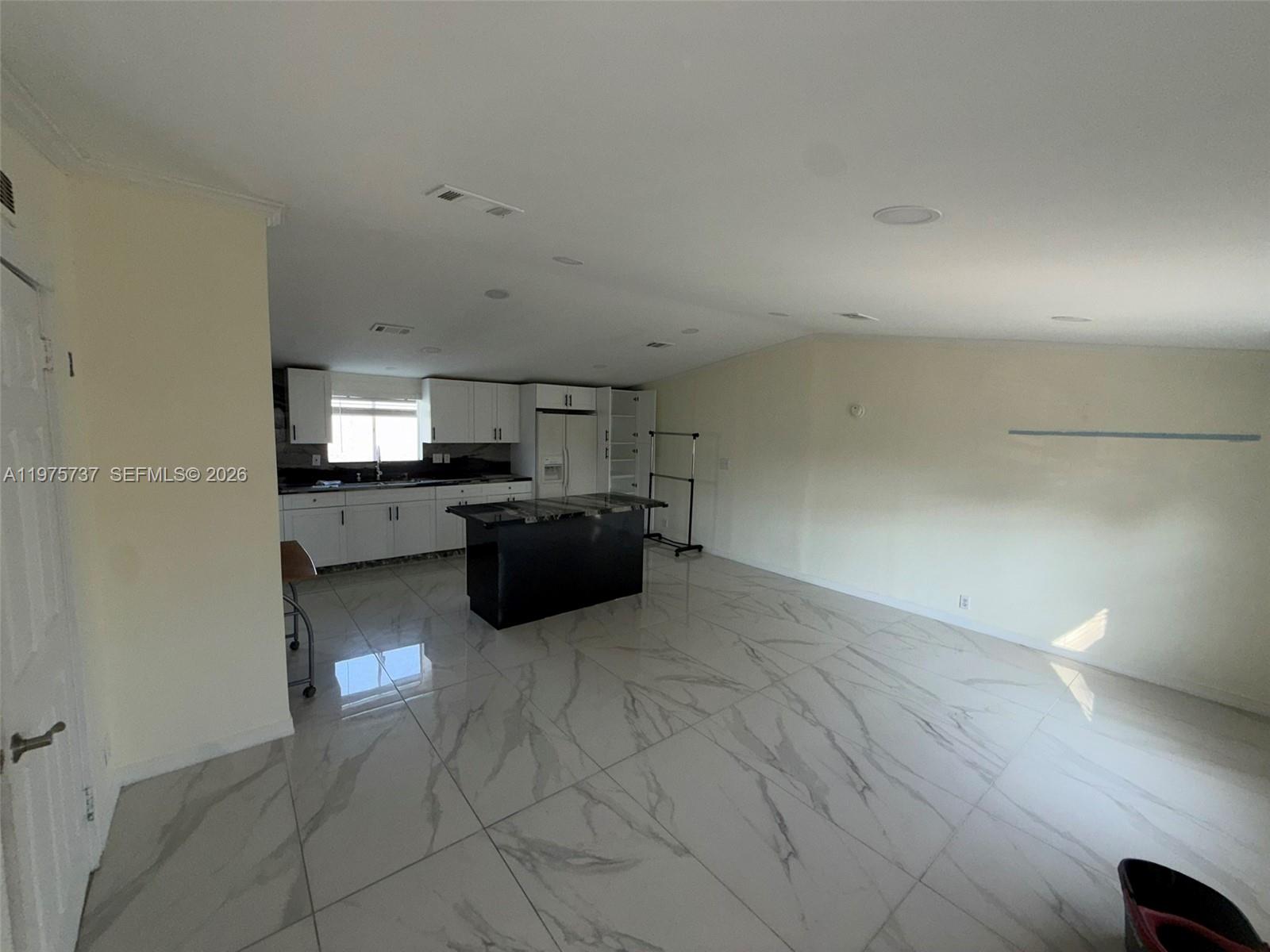 COCOWALK ESTATES - Residential