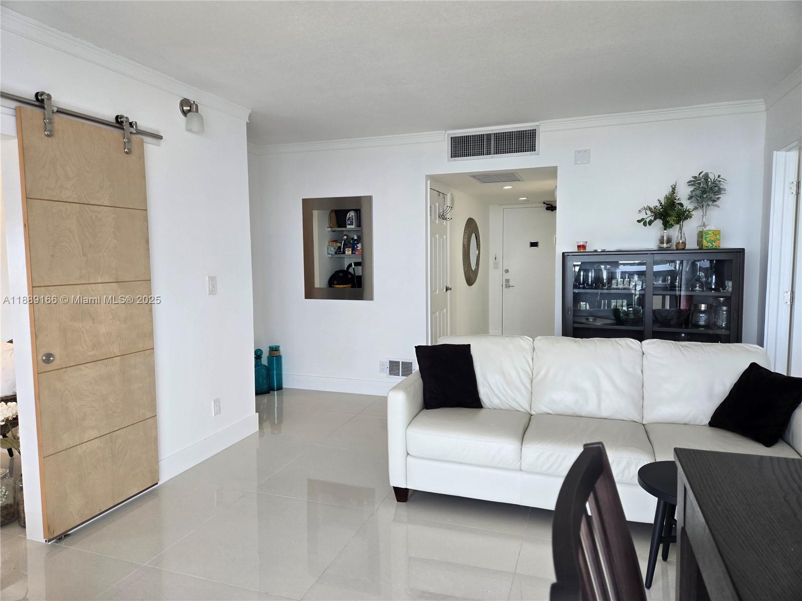 CORONADO CONDO- TOWER II - Residential