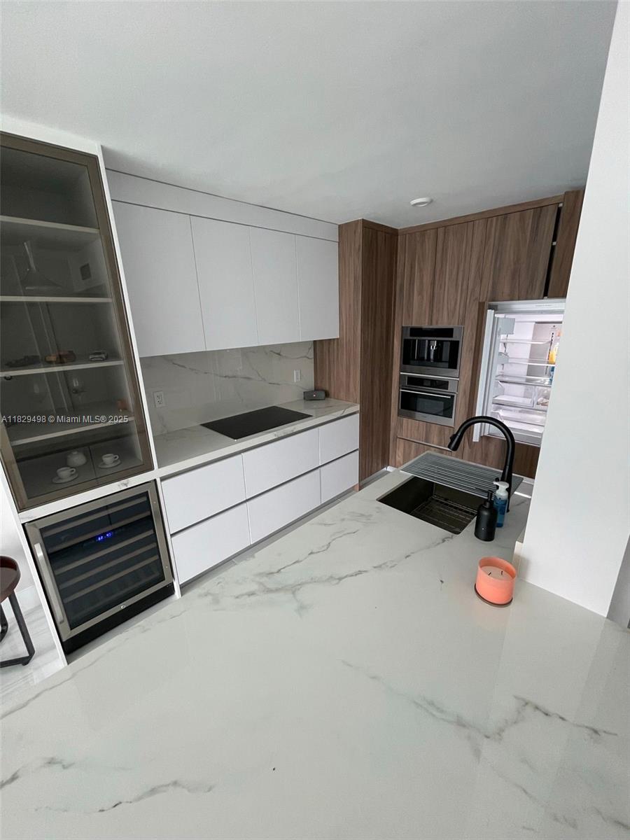 31 SE 5th St 3103