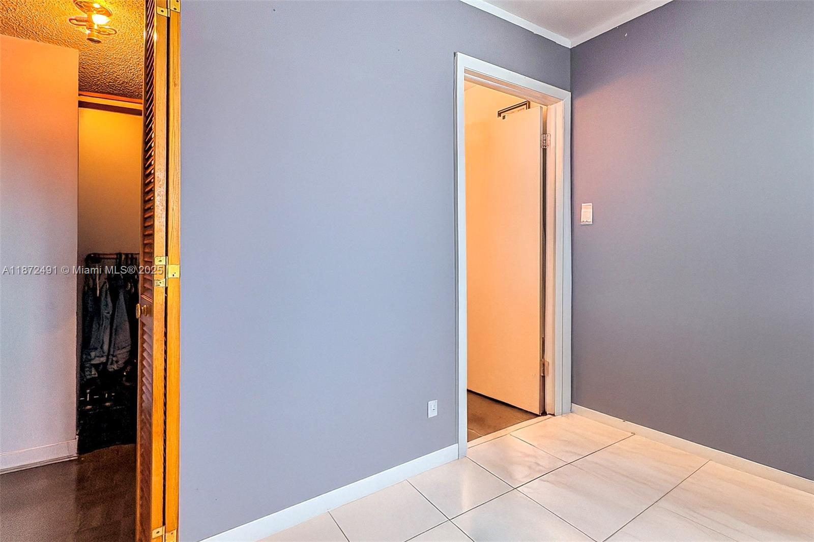 DICKENS GARDENS CONDO - Residential