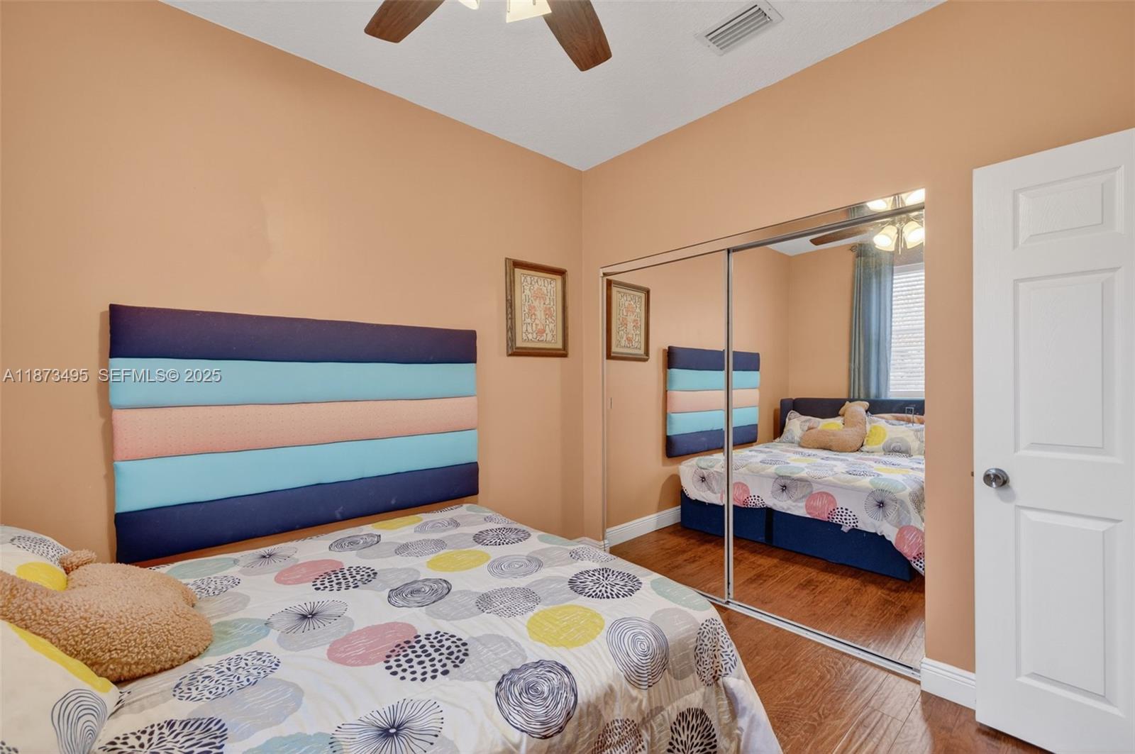 VILLAS AT HARBOR ISLES CO - Residential