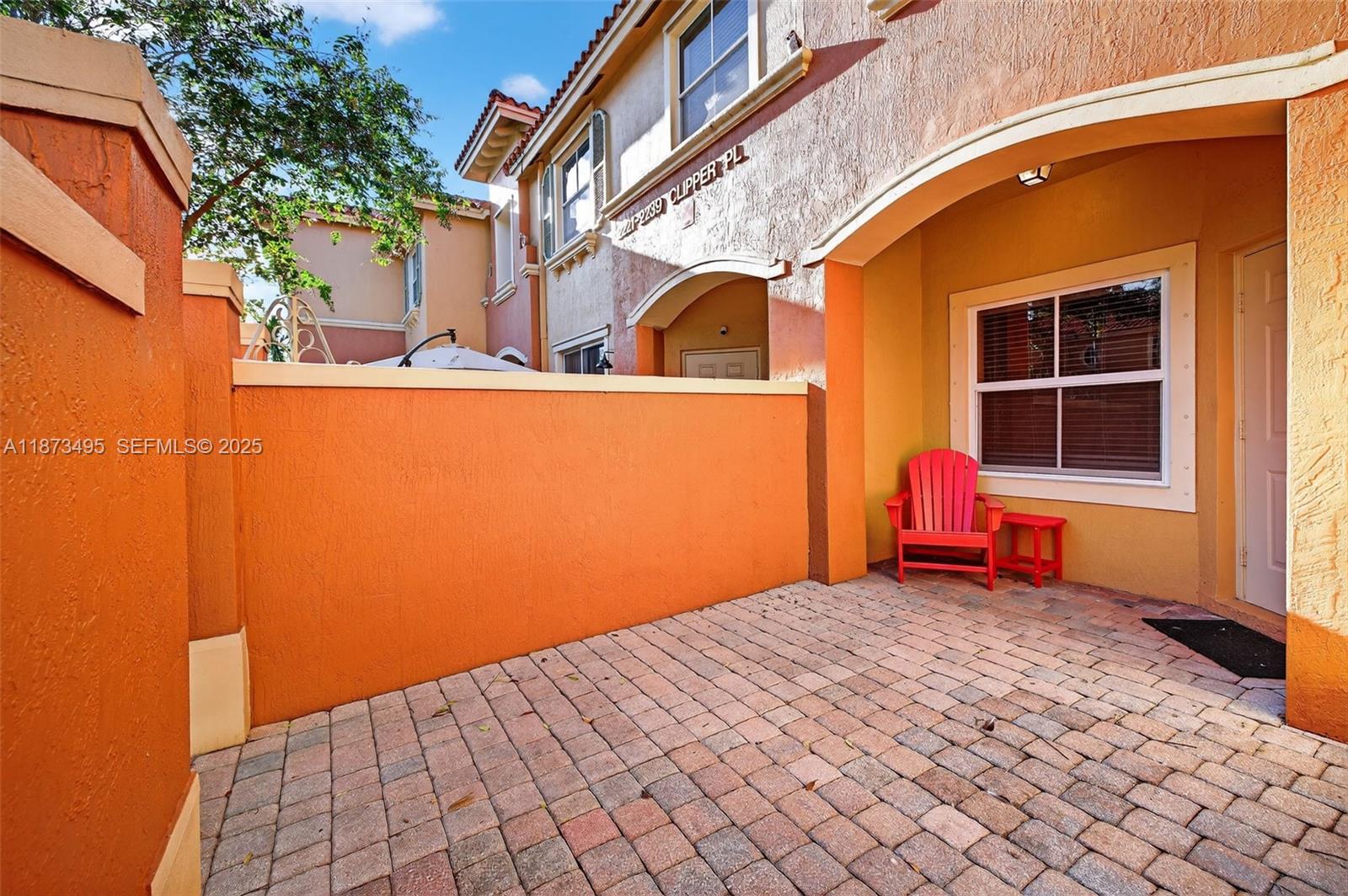 VILLAS AT HARBOR ISLES CO - Residential