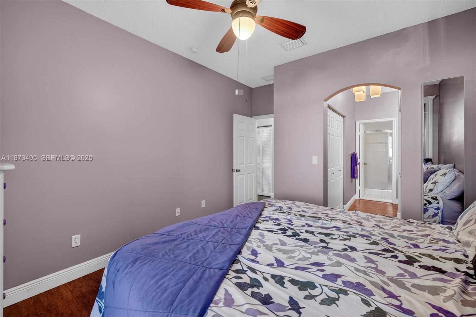 VILLAS AT HARBOR ISLES CO - Residential