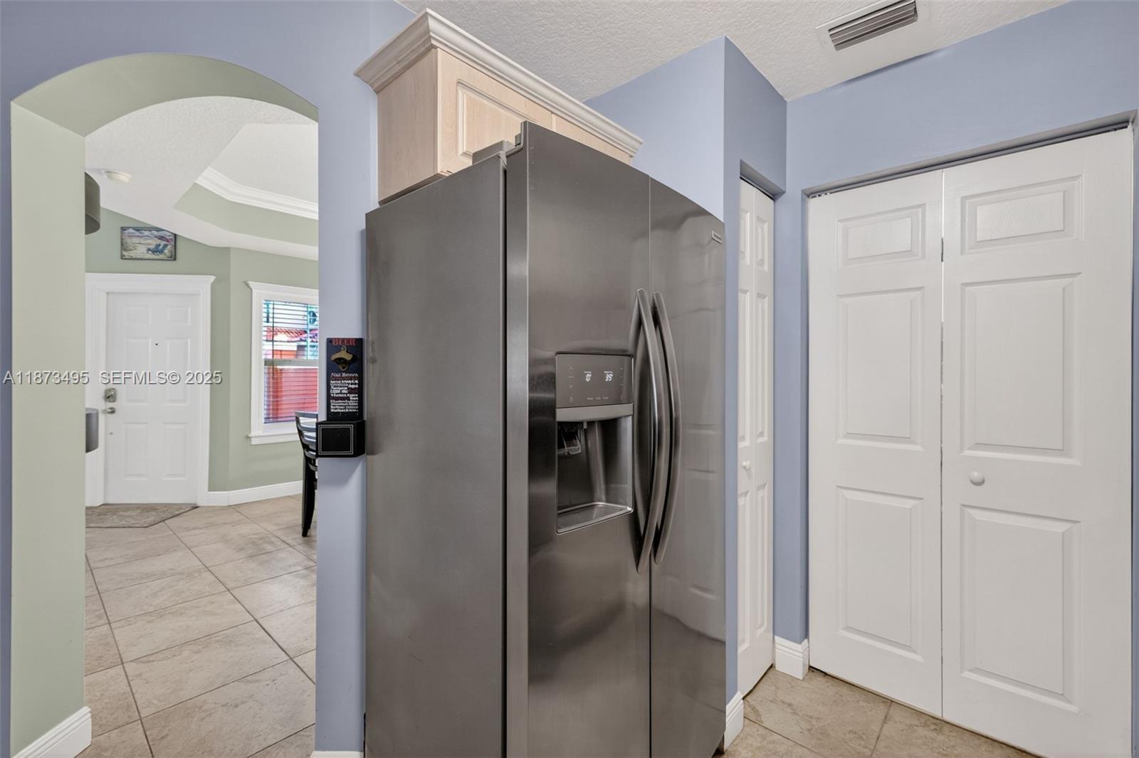 VILLAS AT HARBOR ISLES CO - Residential