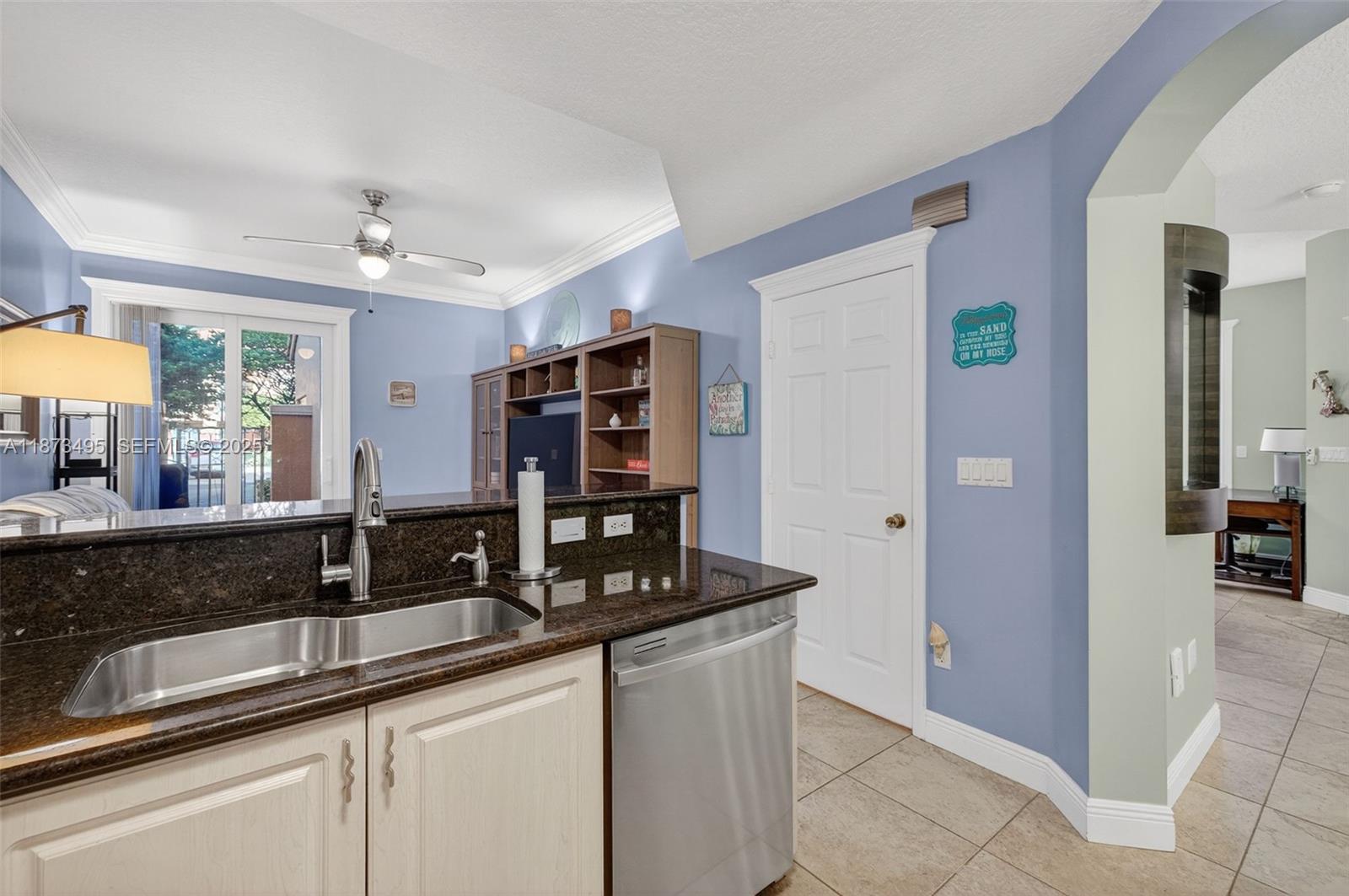 VILLAS AT HARBOR ISLES CO - Residential