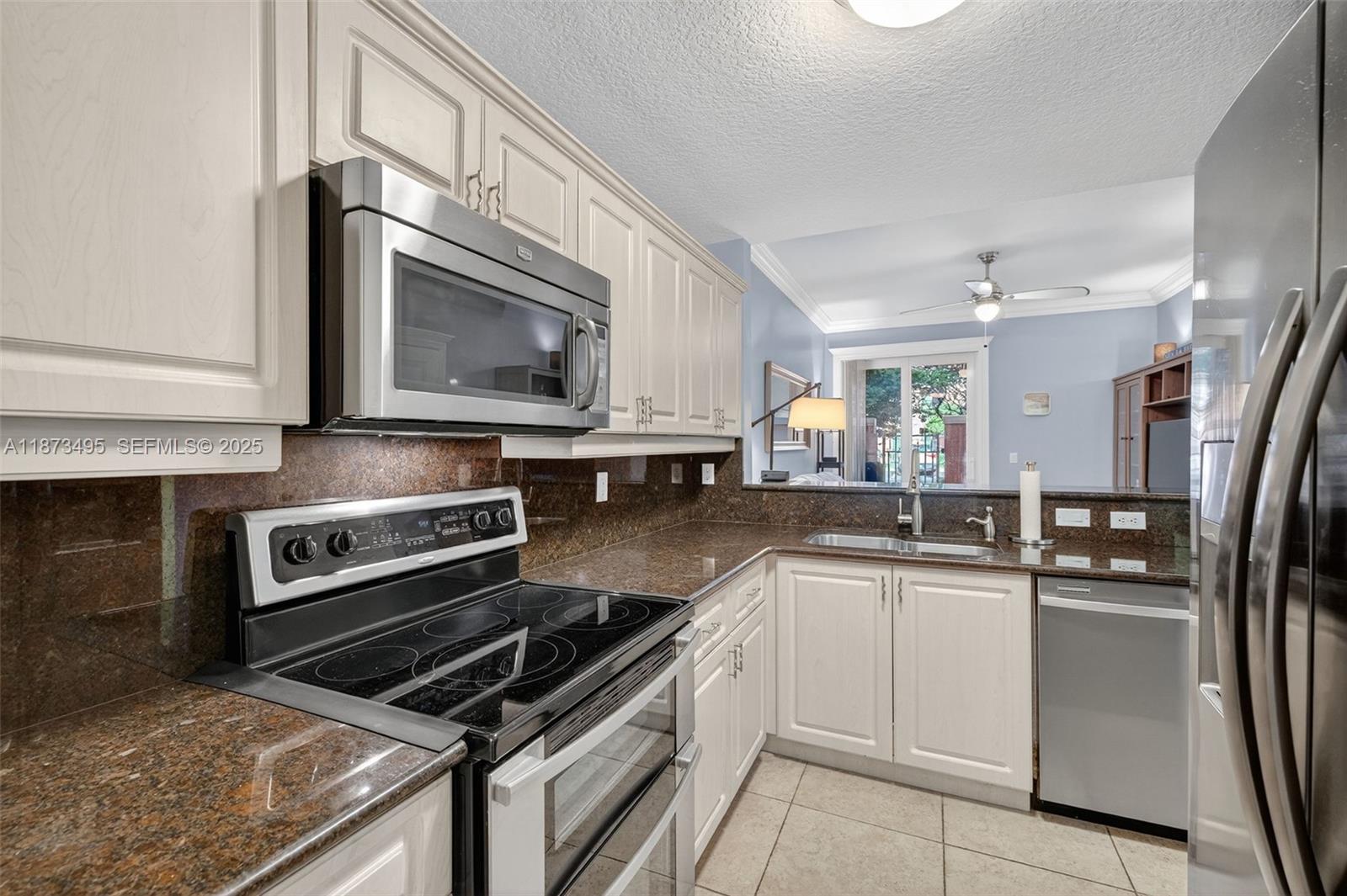 VILLAS AT HARBOR ISLES CO - Residential