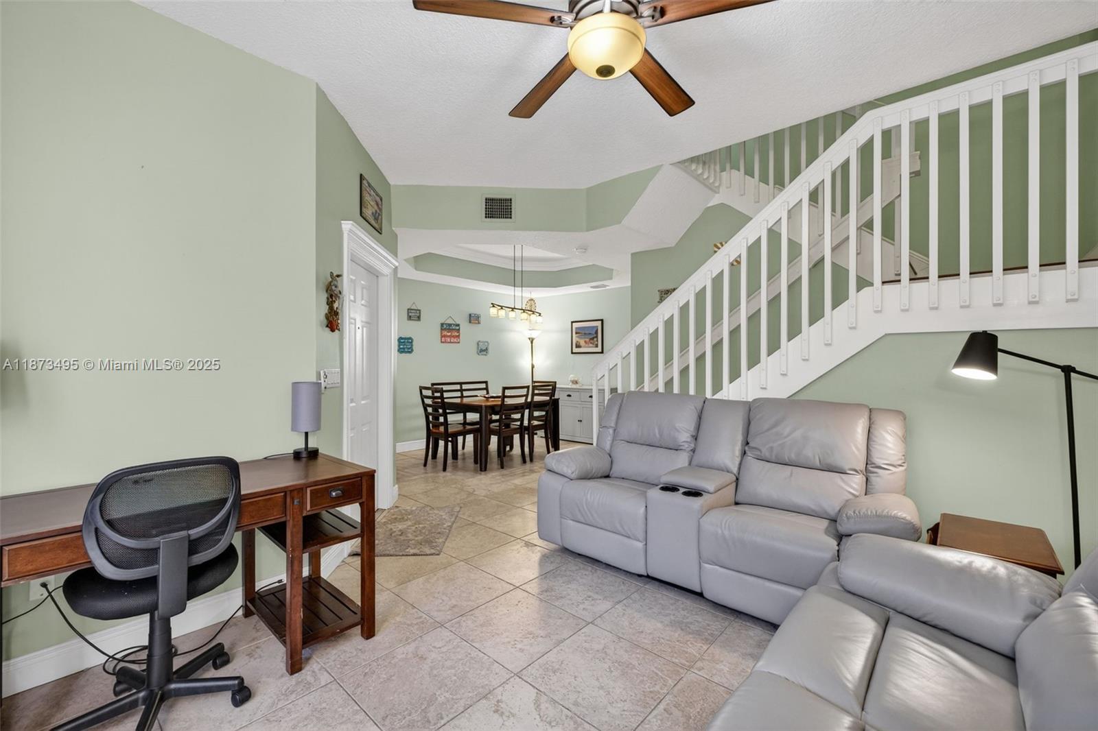 VILLAS AT HARBOR ISLES CO - Residential