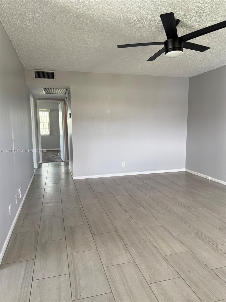 FANSHAW AT CENTURY VILLAG - Residential Lease