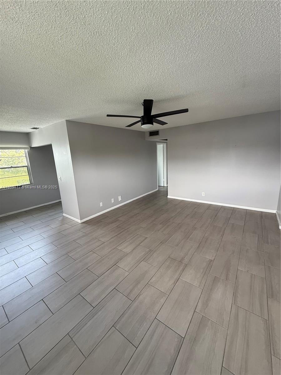 FANSHAW AT CENTURY VILLAG - Residential Lease