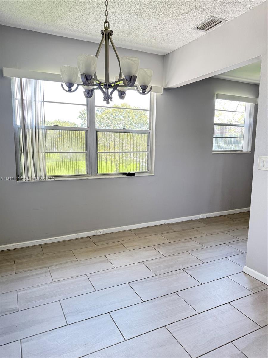 FANSHAW AT CENTURY VILLAG - Residential Lease