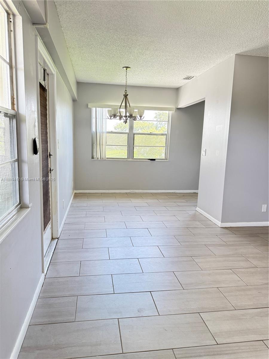 FANSHAW AT CENTURY VILLAG - Residential Lease