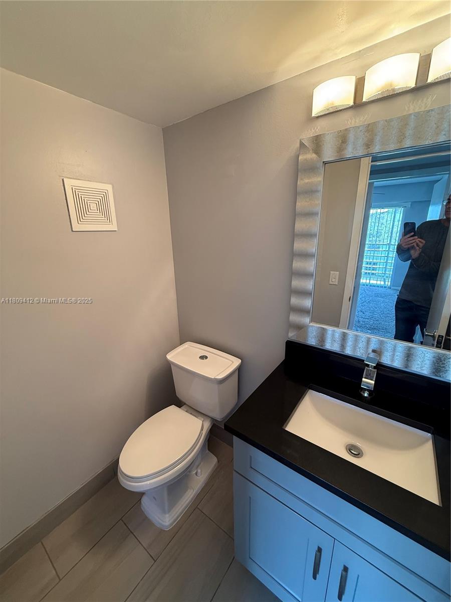 FANSHAW AT CENTURY VILLAG - Residential Lease