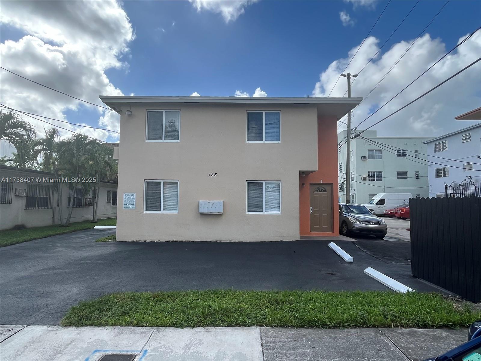 Rental Property at 126 Sw 21st Ave 4, Miami, Broward County, Florida - Bedrooms: 2 
Bathrooms: 1  - $2,300 MO.