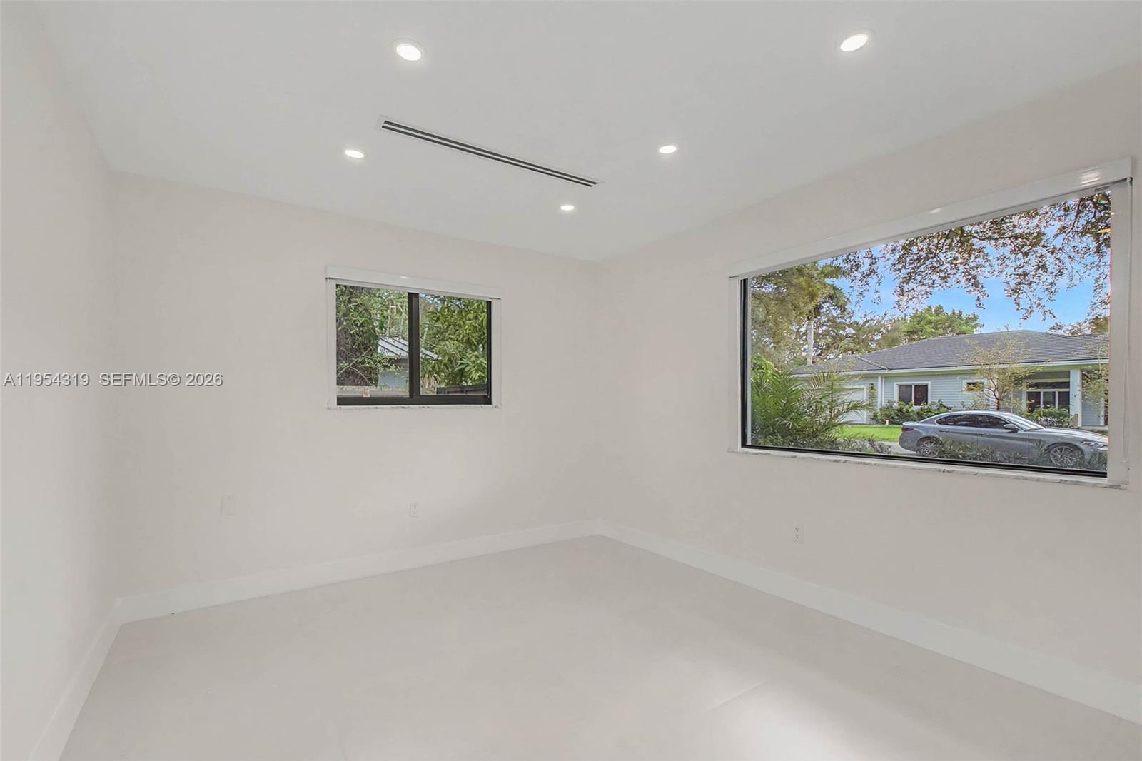 CUTLER HOMESITES - Residential