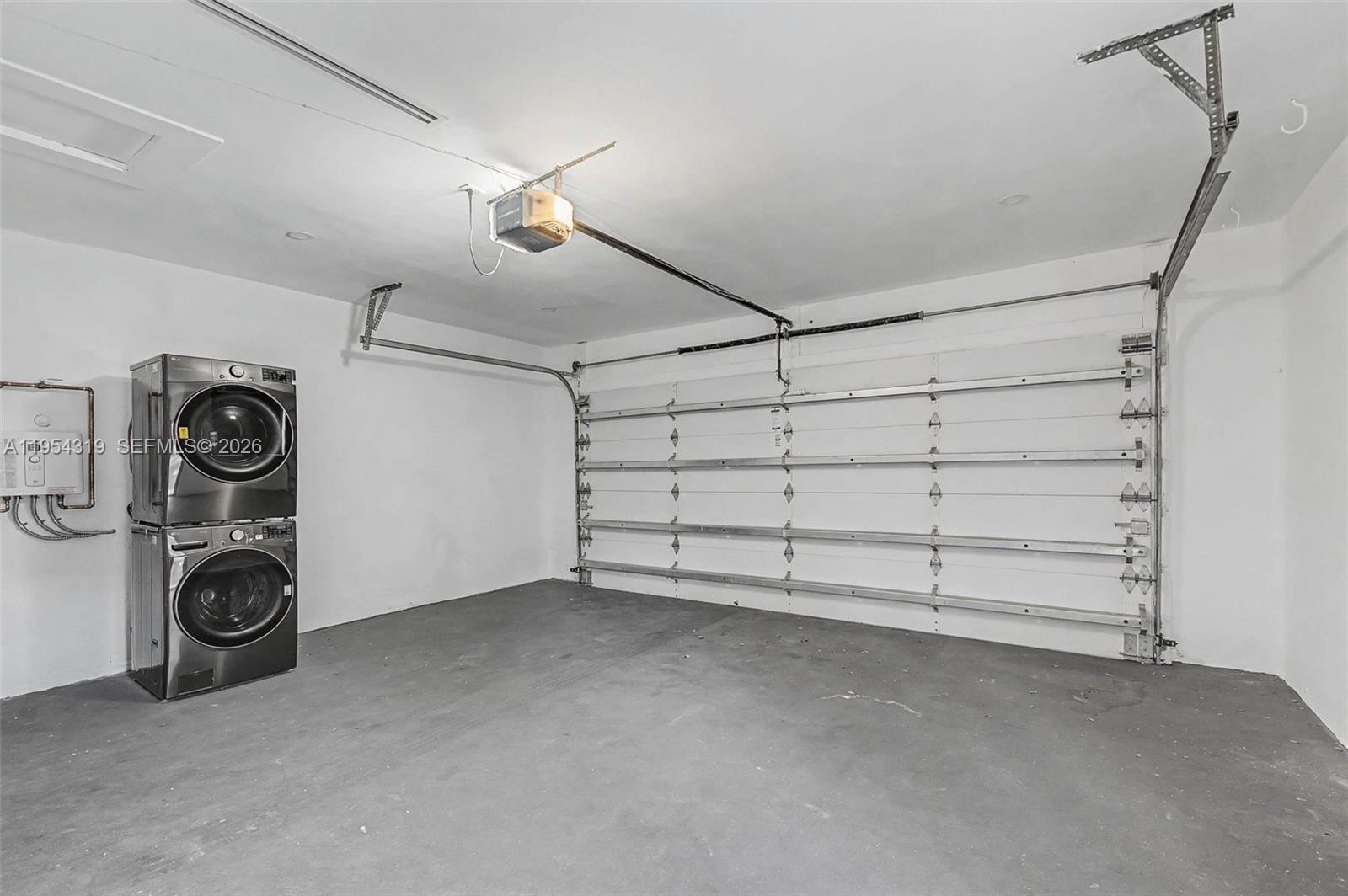 CUTLER HOMESITES - Residential