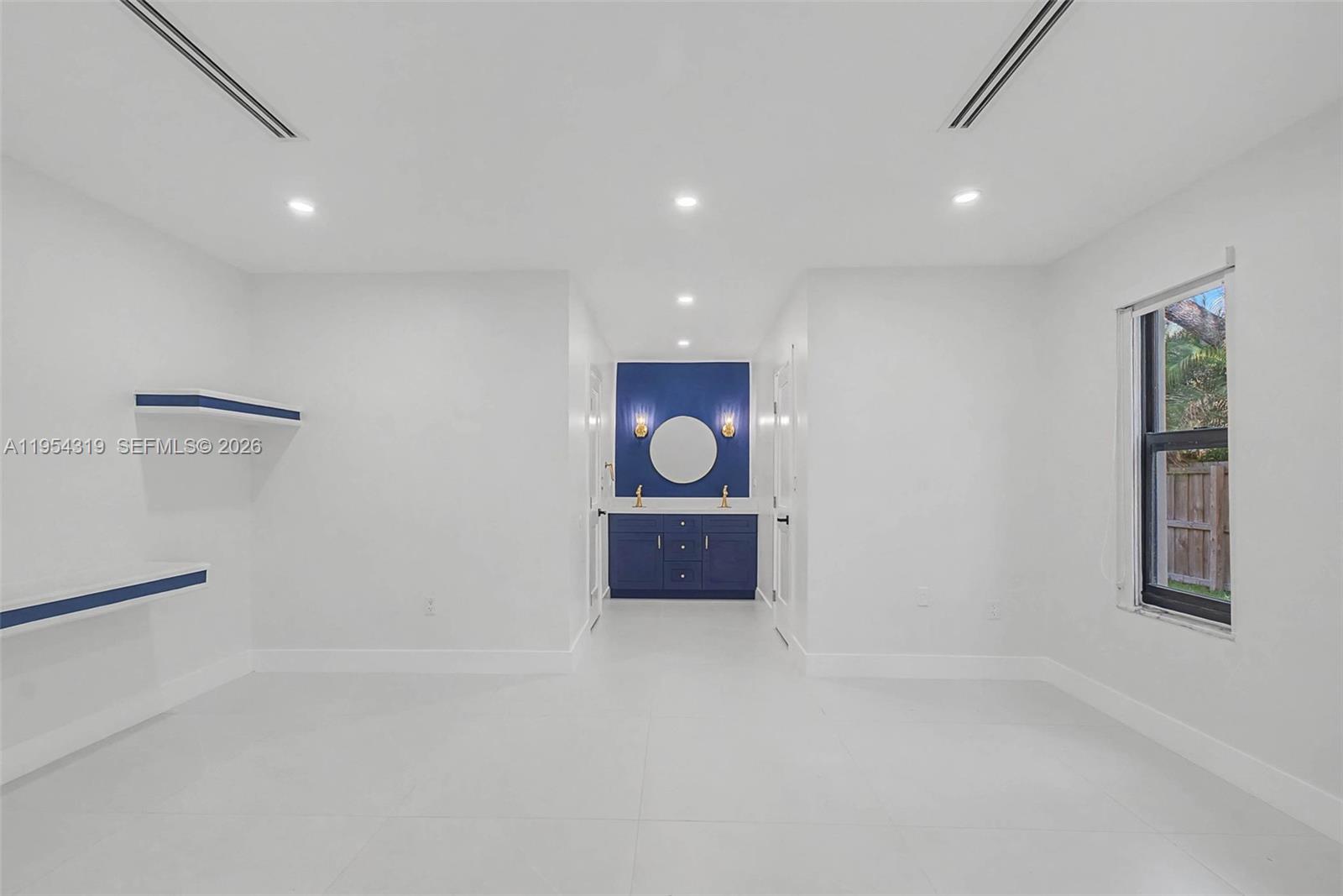 CUTLER HOMESITES - Residential