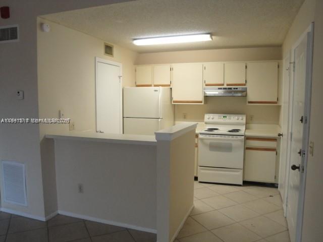 PALM AIRE GARDENS CONDO - Residential