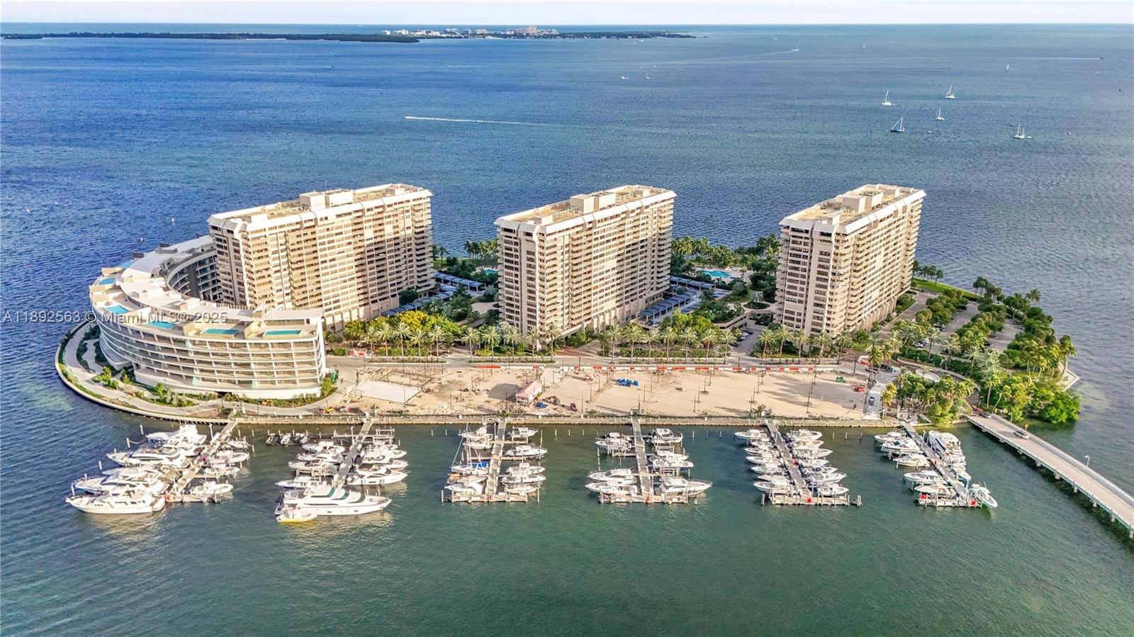 GROVE ISLE CONDO - Residential