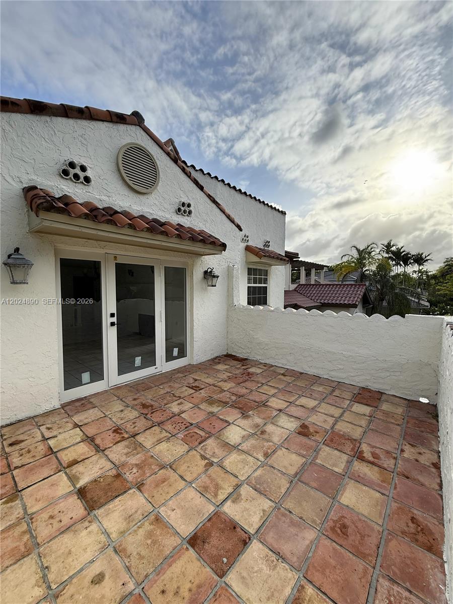 502 Madeira Ave A