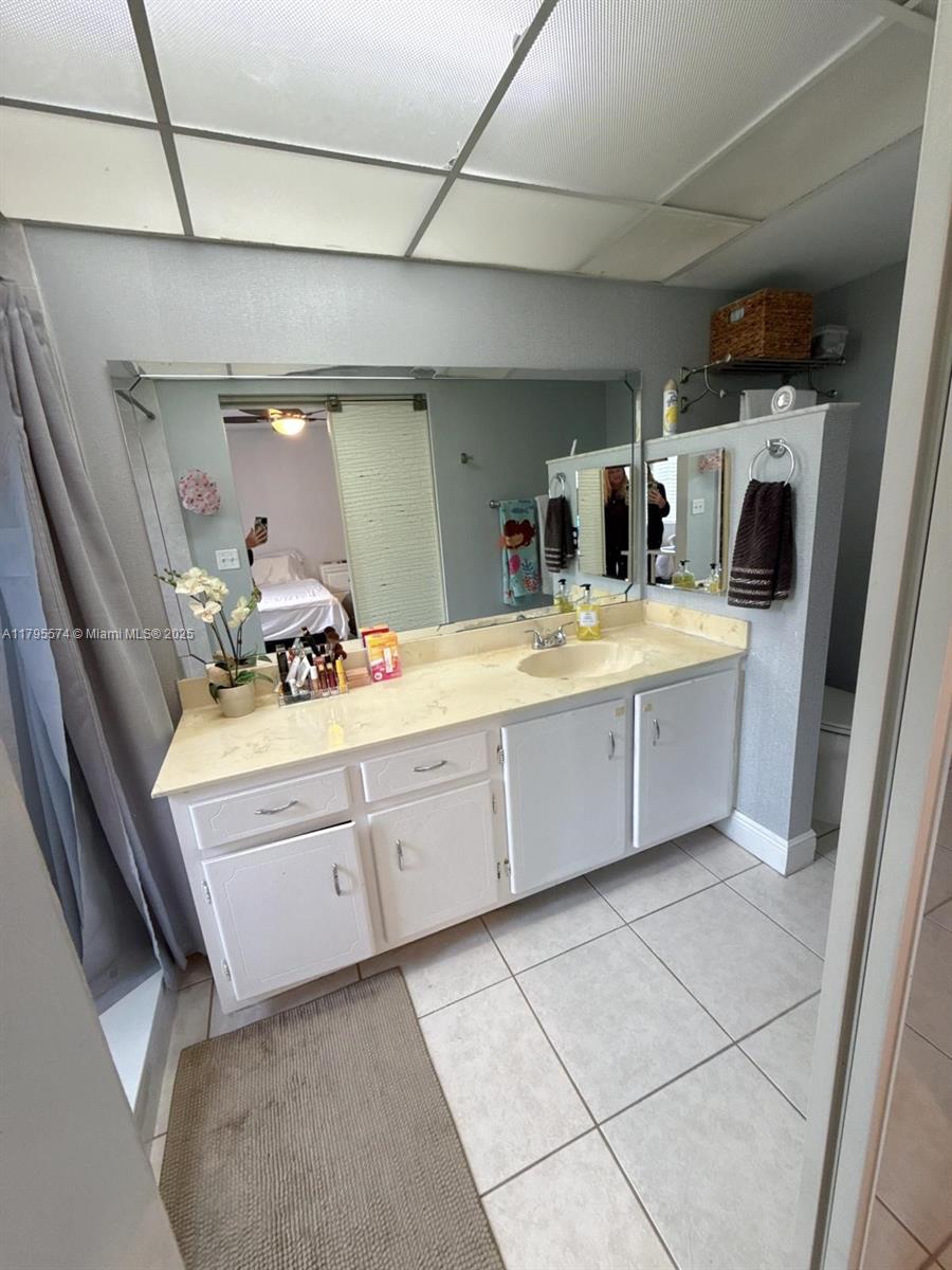 ISLE OF SANDALFOOT CONDO - Residential Lease