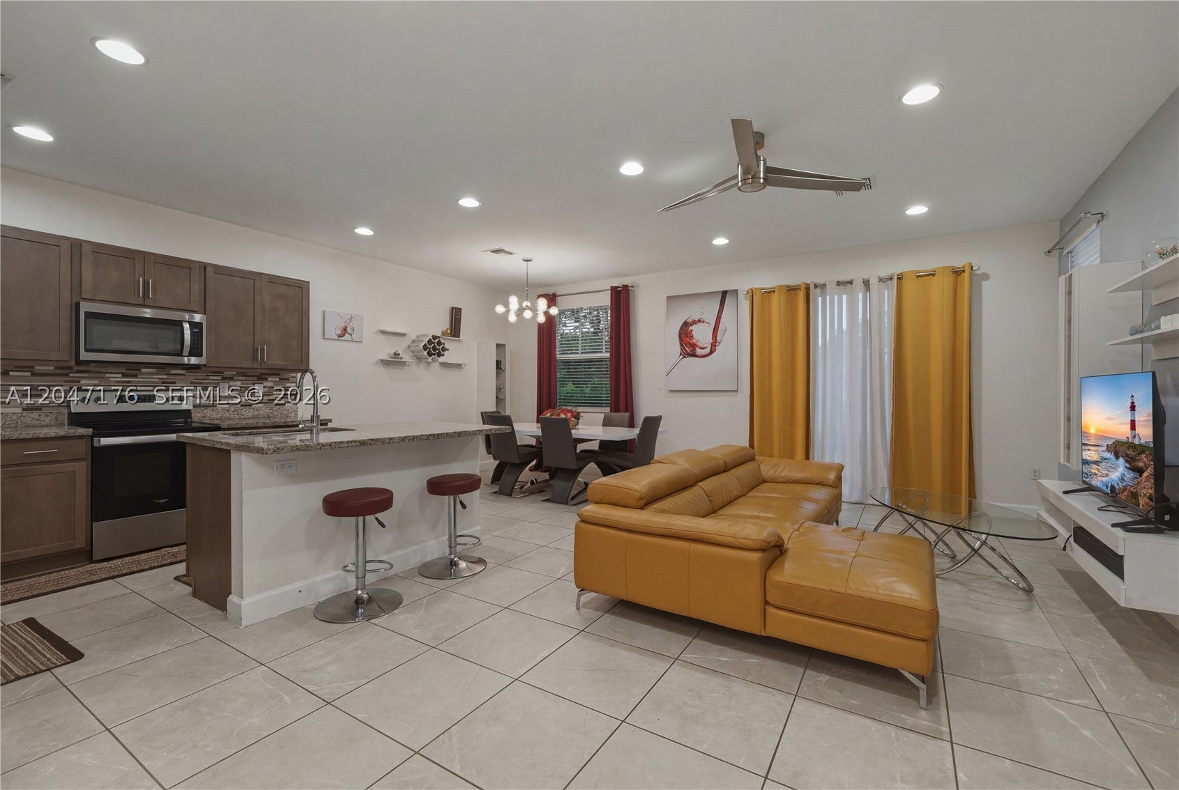 4812 NW 48th Ter