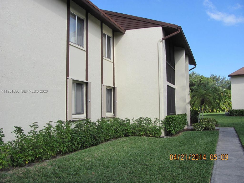Photo of 4885 Sable Pine Cir #C1, West Palm Beach, FL 33417 (MLS # A11951890)