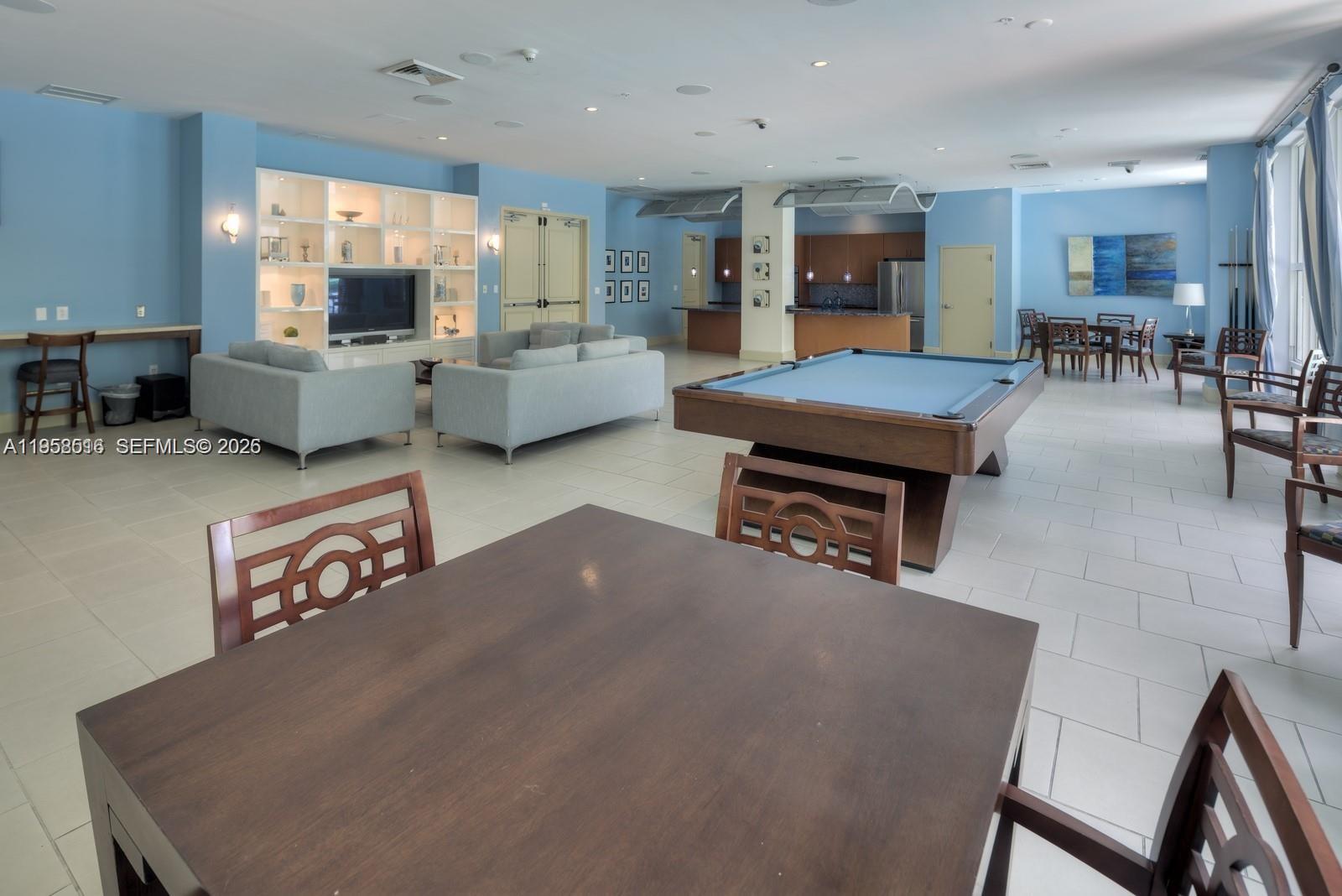 CITE CONDO - Residential Lease