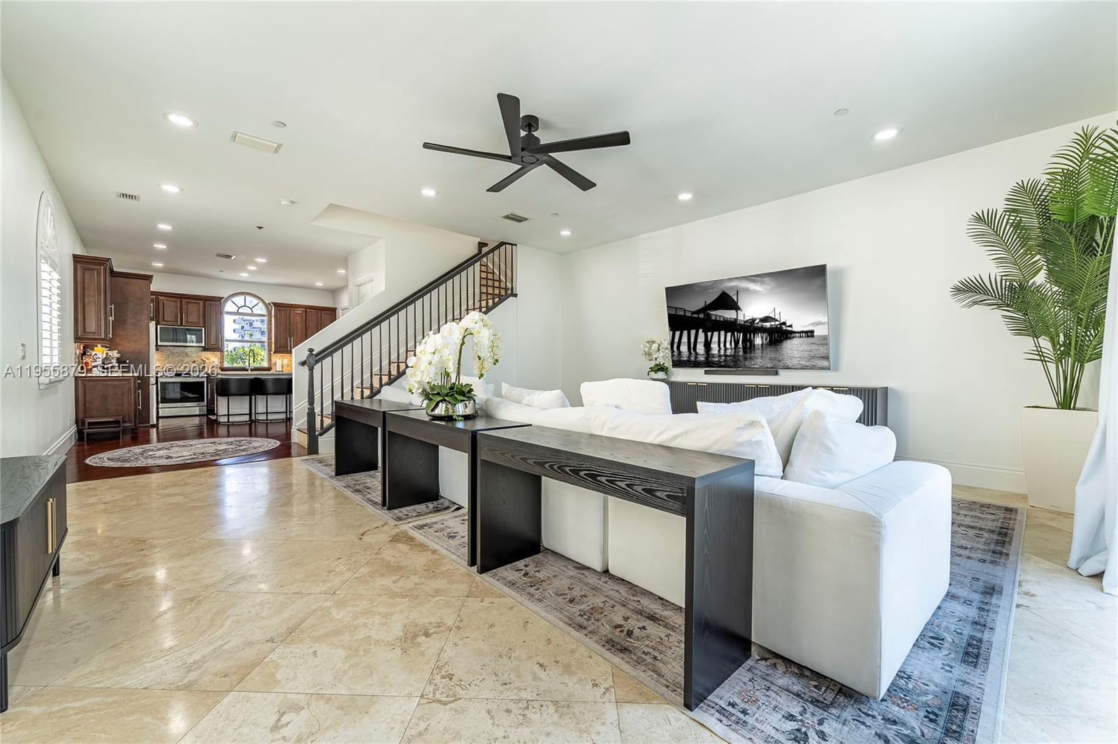 SURFSIDE VILLAS - Residential