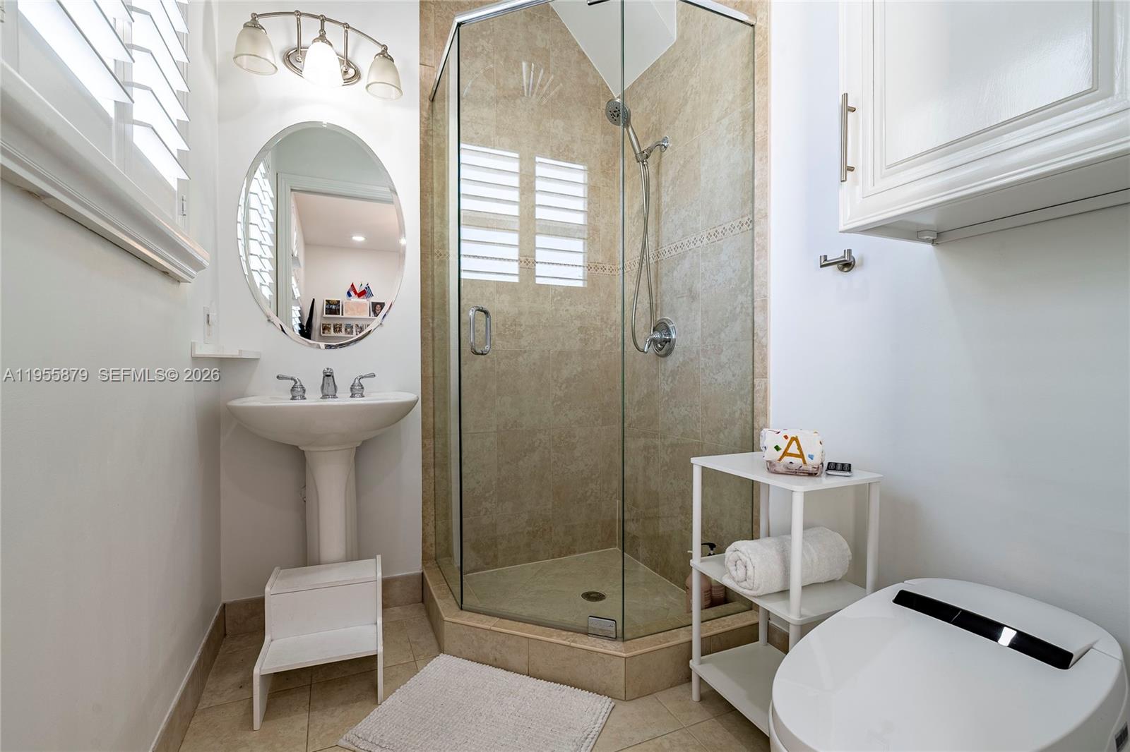 SURFSIDE VILLAS - Residential