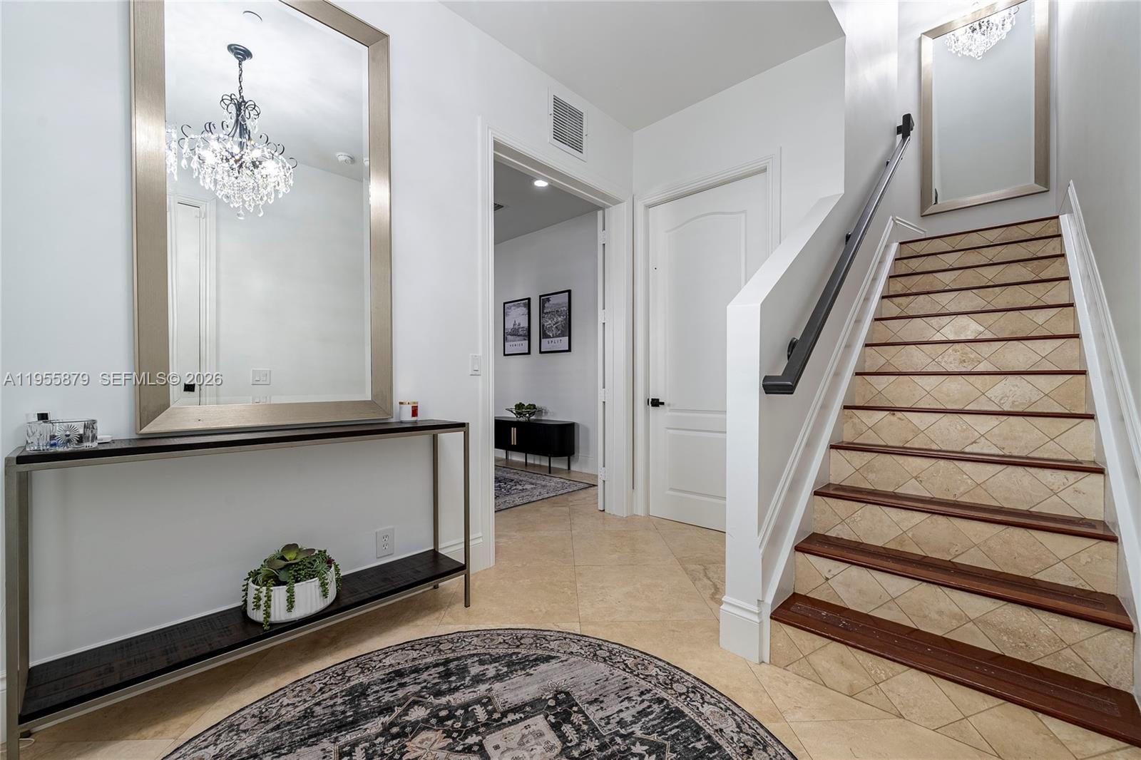 SURFSIDE VILLAS - Residential