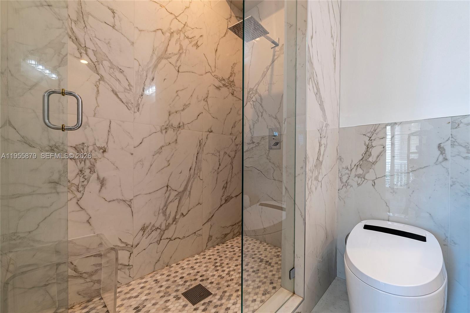 SURFSIDE VILLAS - Residential