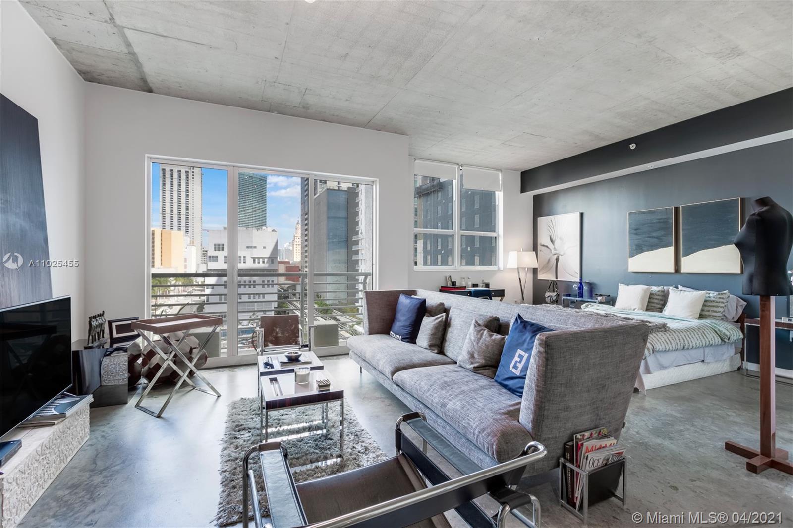 THE LOFT DOWNTOWN II COND - Residential Lease