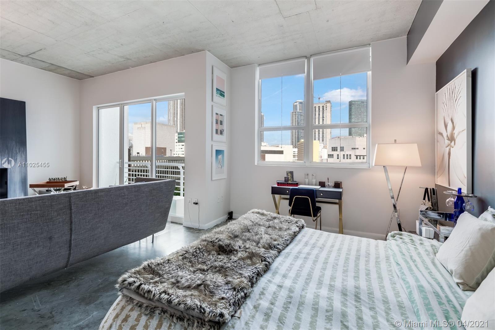 THE LOFT DOWNTOWN II COND - Residential Lease