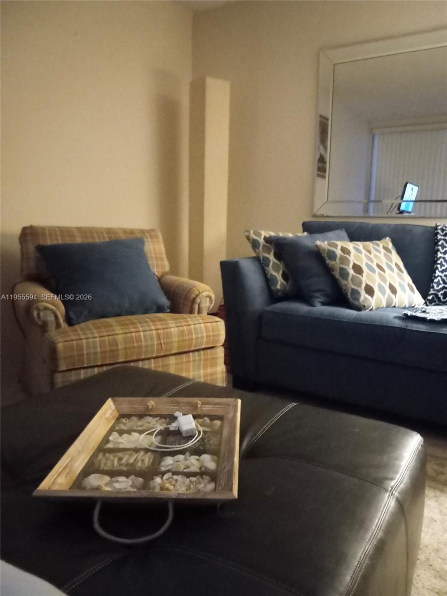 LAKE FOREST CONDO - Residential