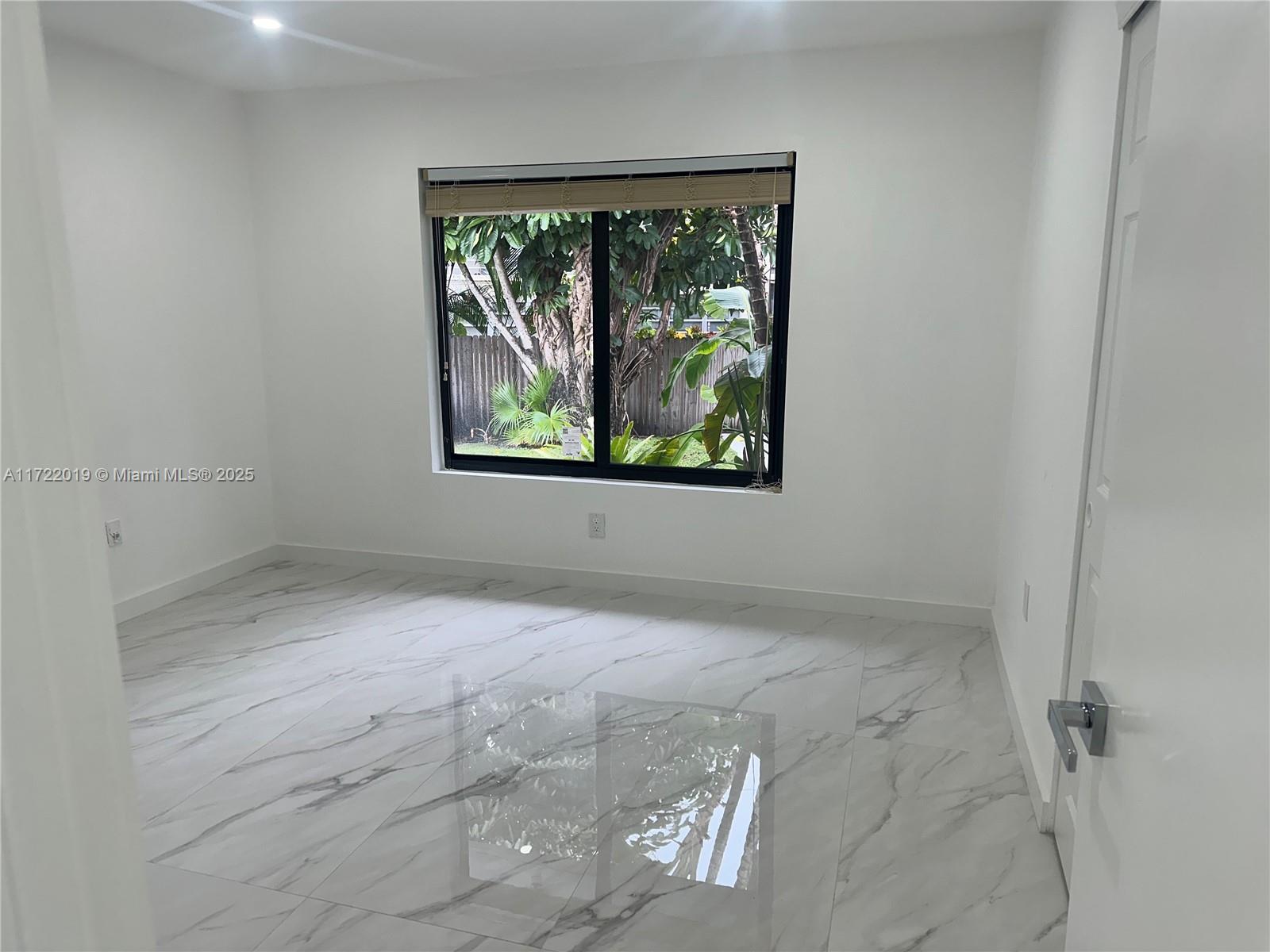 SKY LAKE HOMES 2ND ADDN - Residential