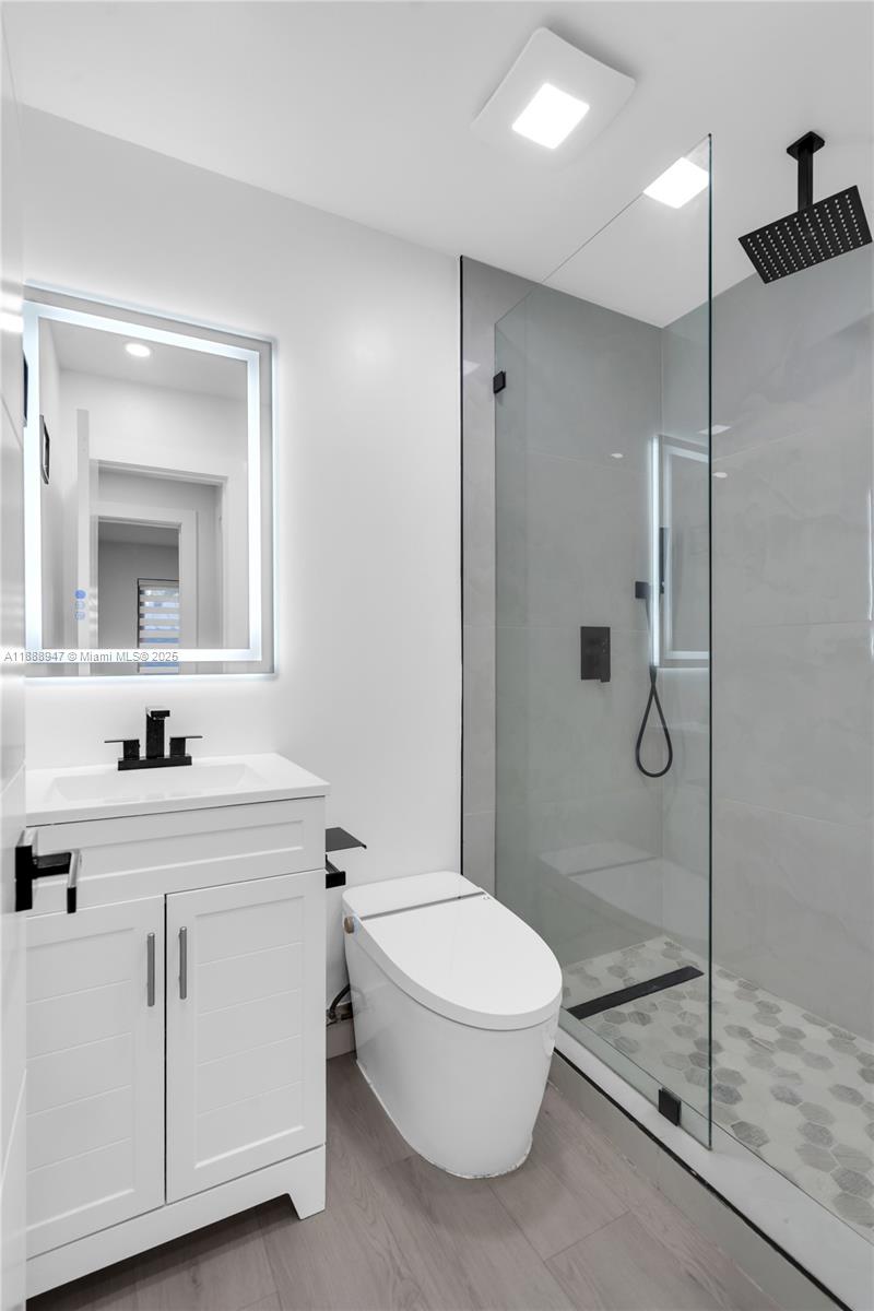 EVERGLADE LAND SALES CO - Residential