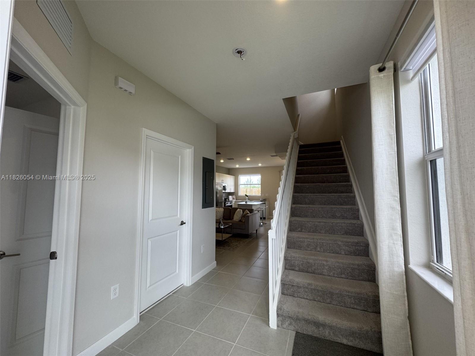 2856 SE 26th Ter .