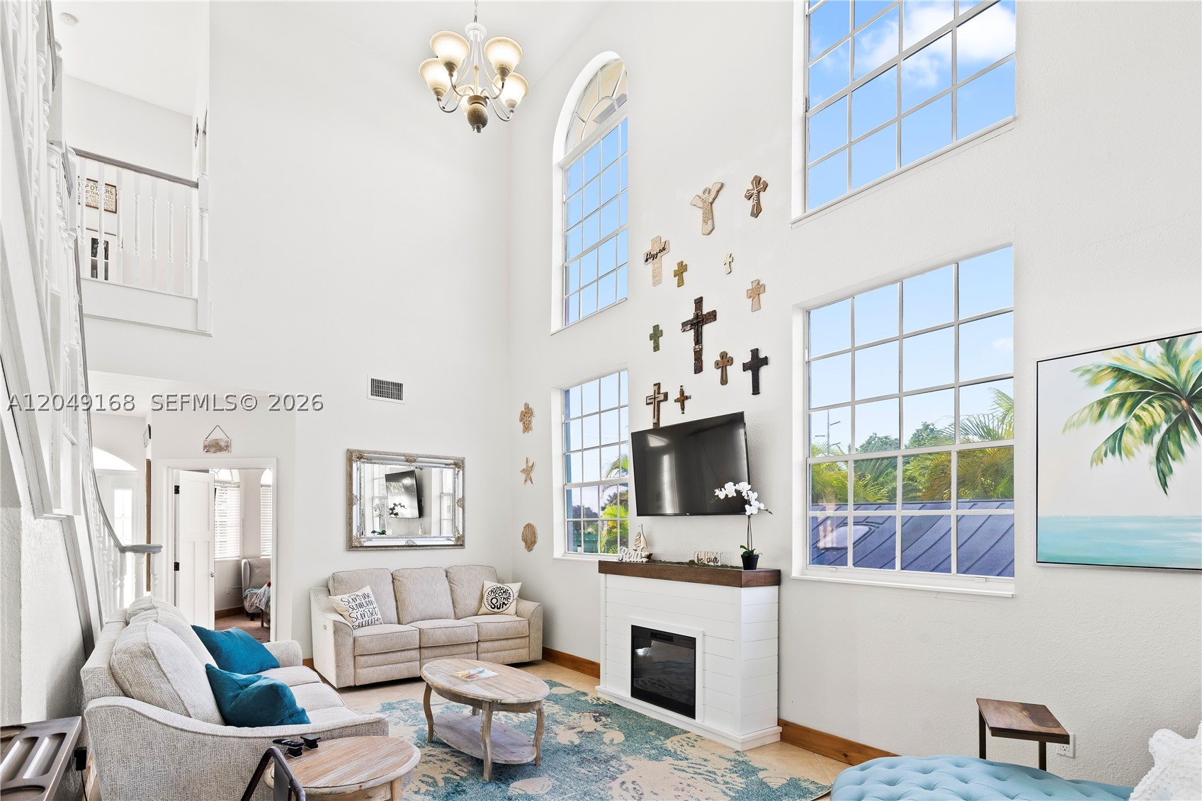 901 Dove Ave