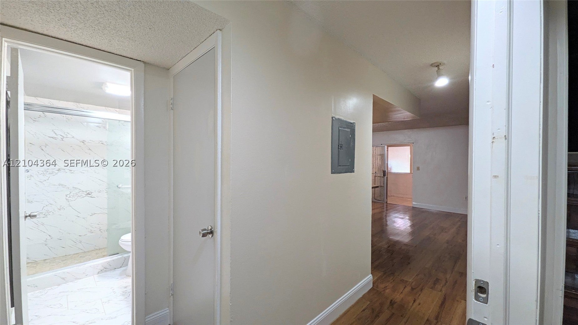 502 NW 11th St