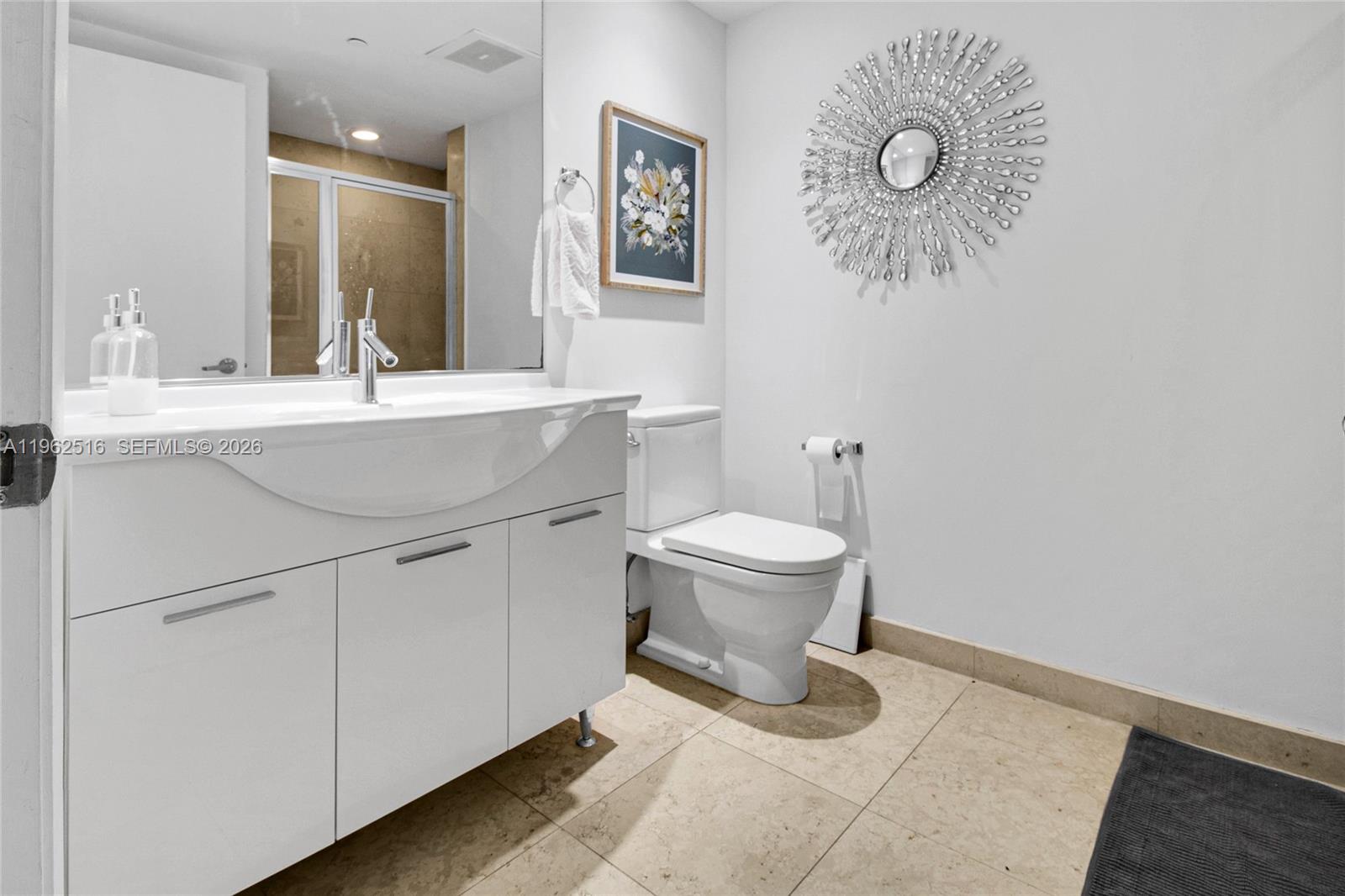 ICONBRICKELL CONDO NO 1 - Residential