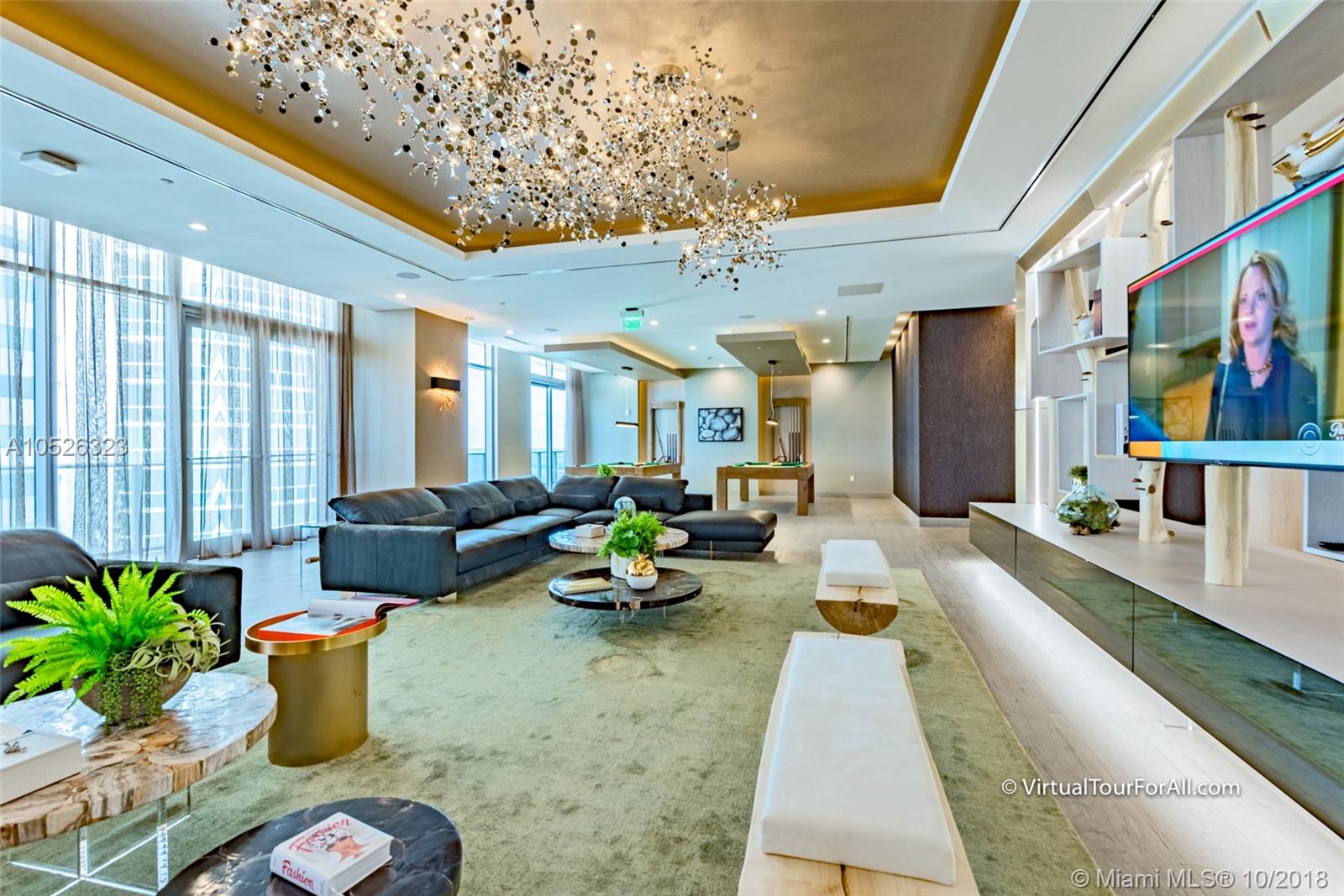 ARIA ON THE BAY - Residential