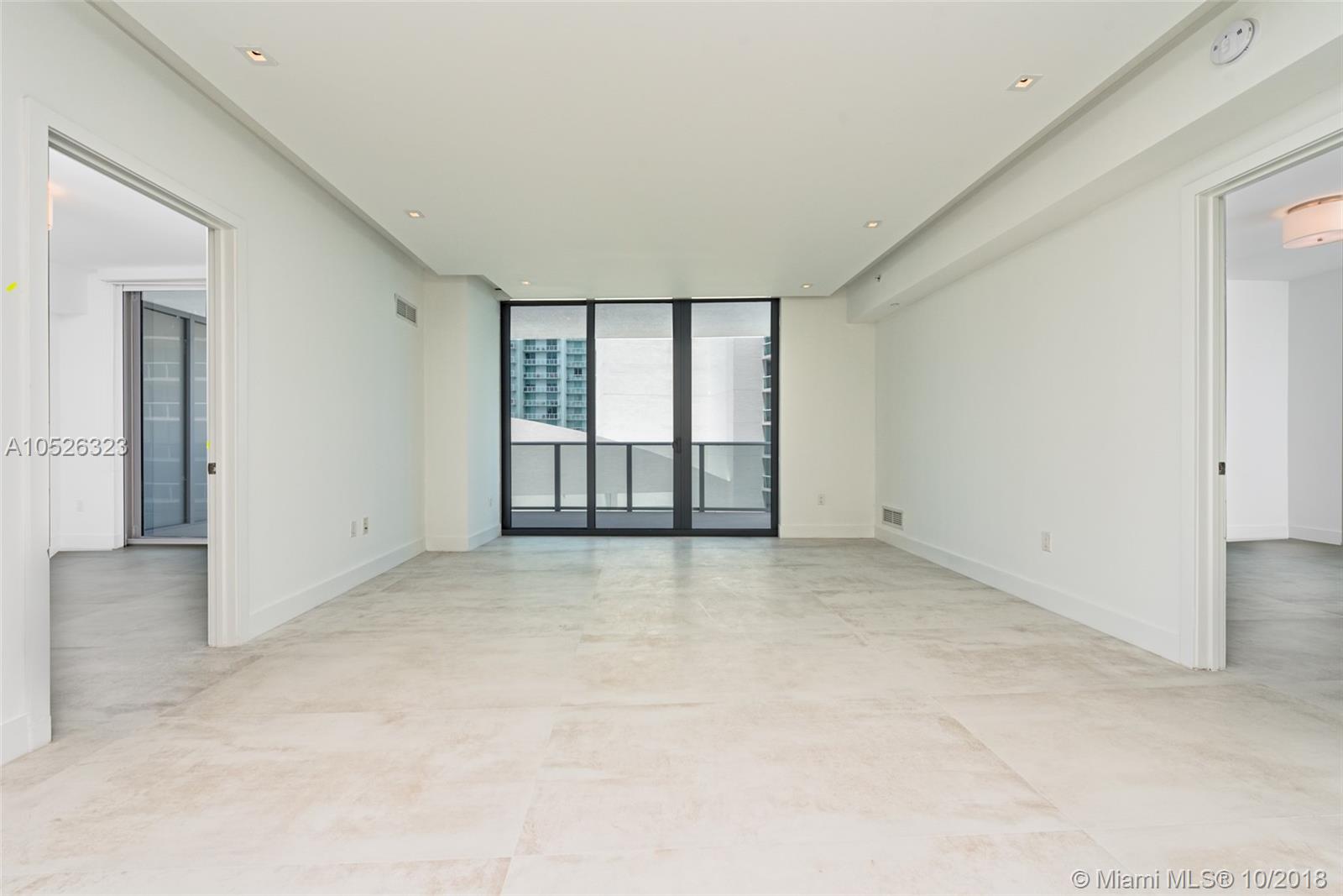 ARIA ON THE BAY - Residential
