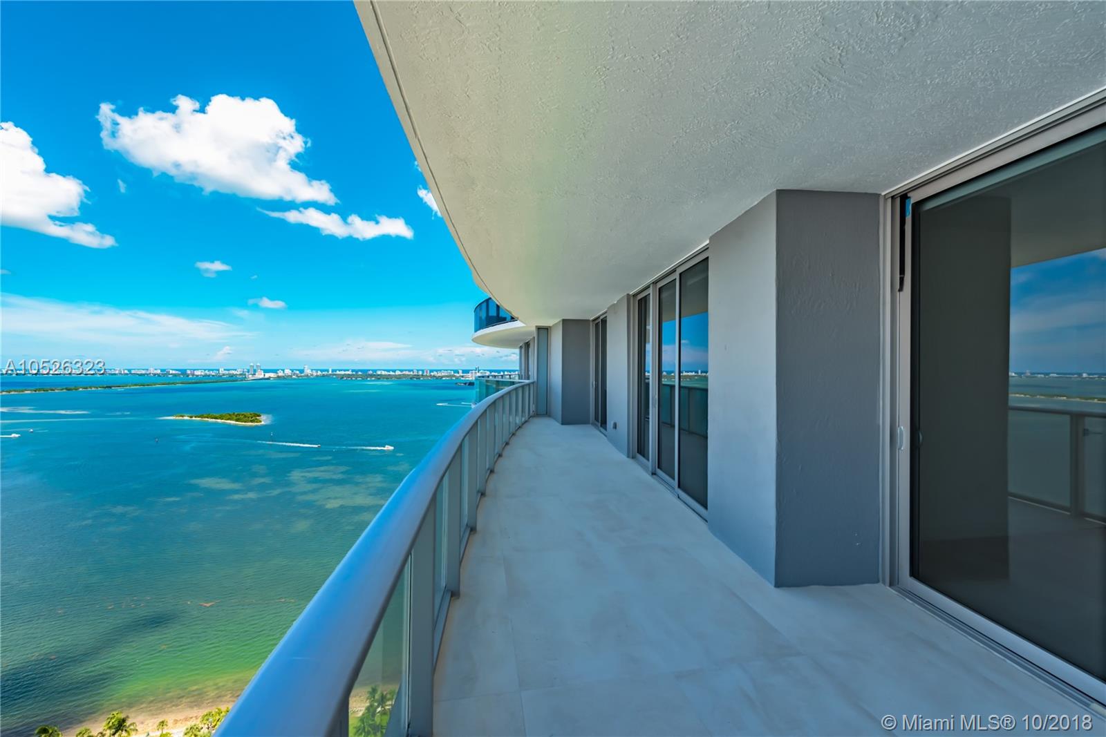 ARIA ON THE BAY - Residential