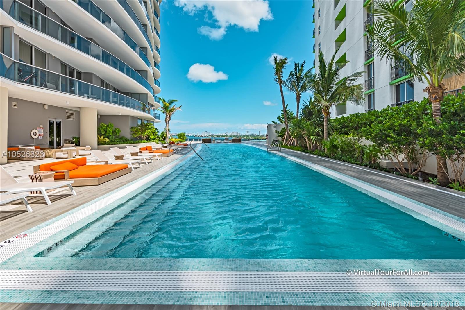 ARIA ON THE BAY - Residential