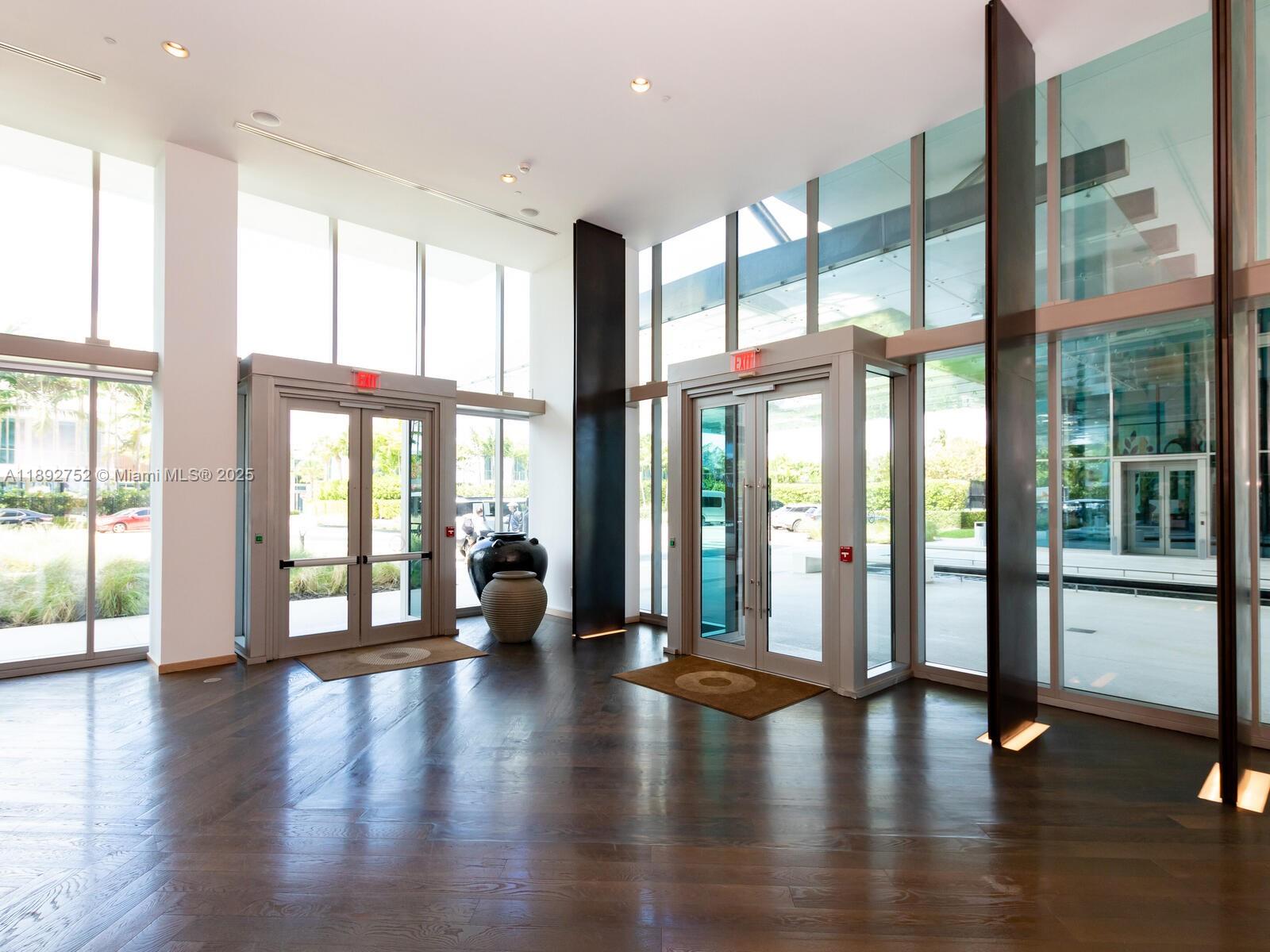 OCEANA KEY BISCAYNE CONDO - Residential Lease