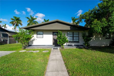 14415 SW 107th Ct 14415 Miami FL 33176