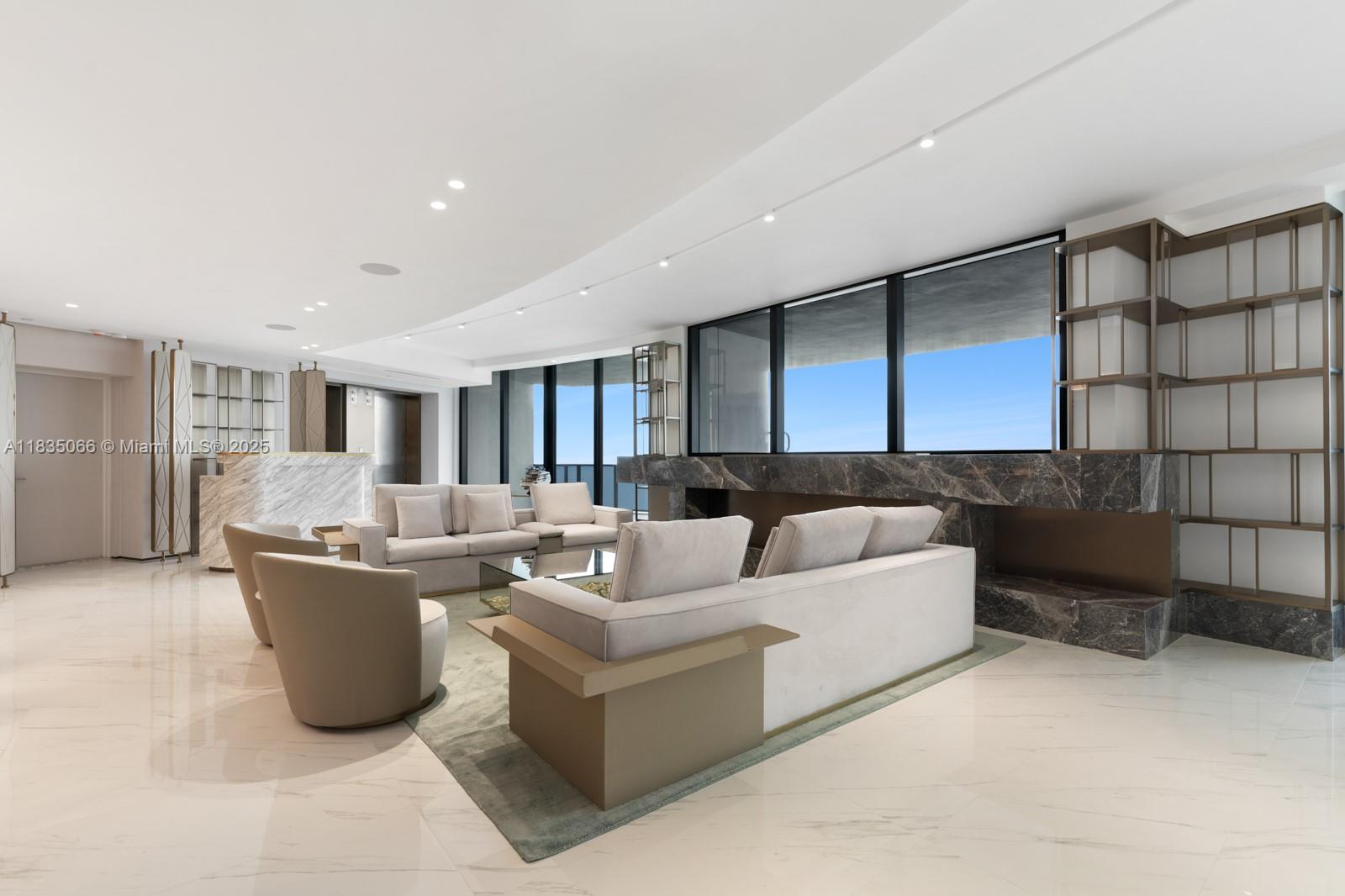 18555 Collins Ave 2701, Sunny Isles Beach, FL, 33160/$10,900,000 4 18555 Collins Ave 2701