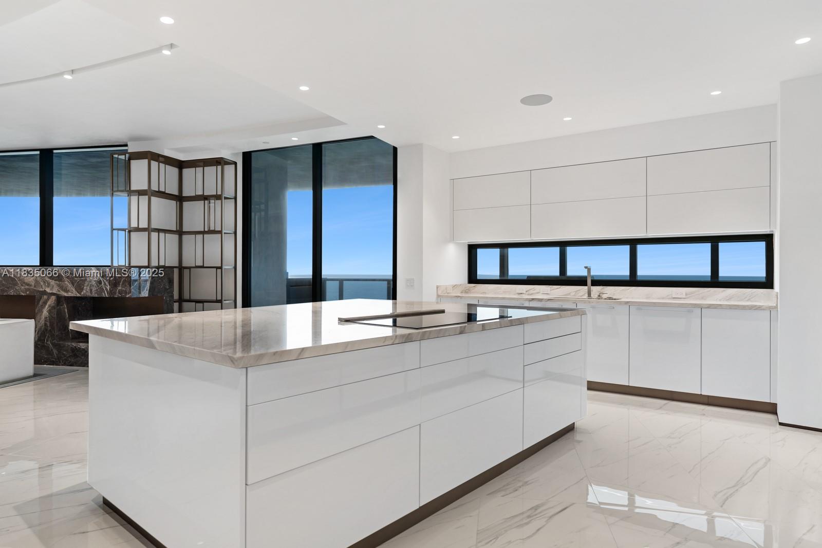 18555 COLLINS AVENUE COND - Residential