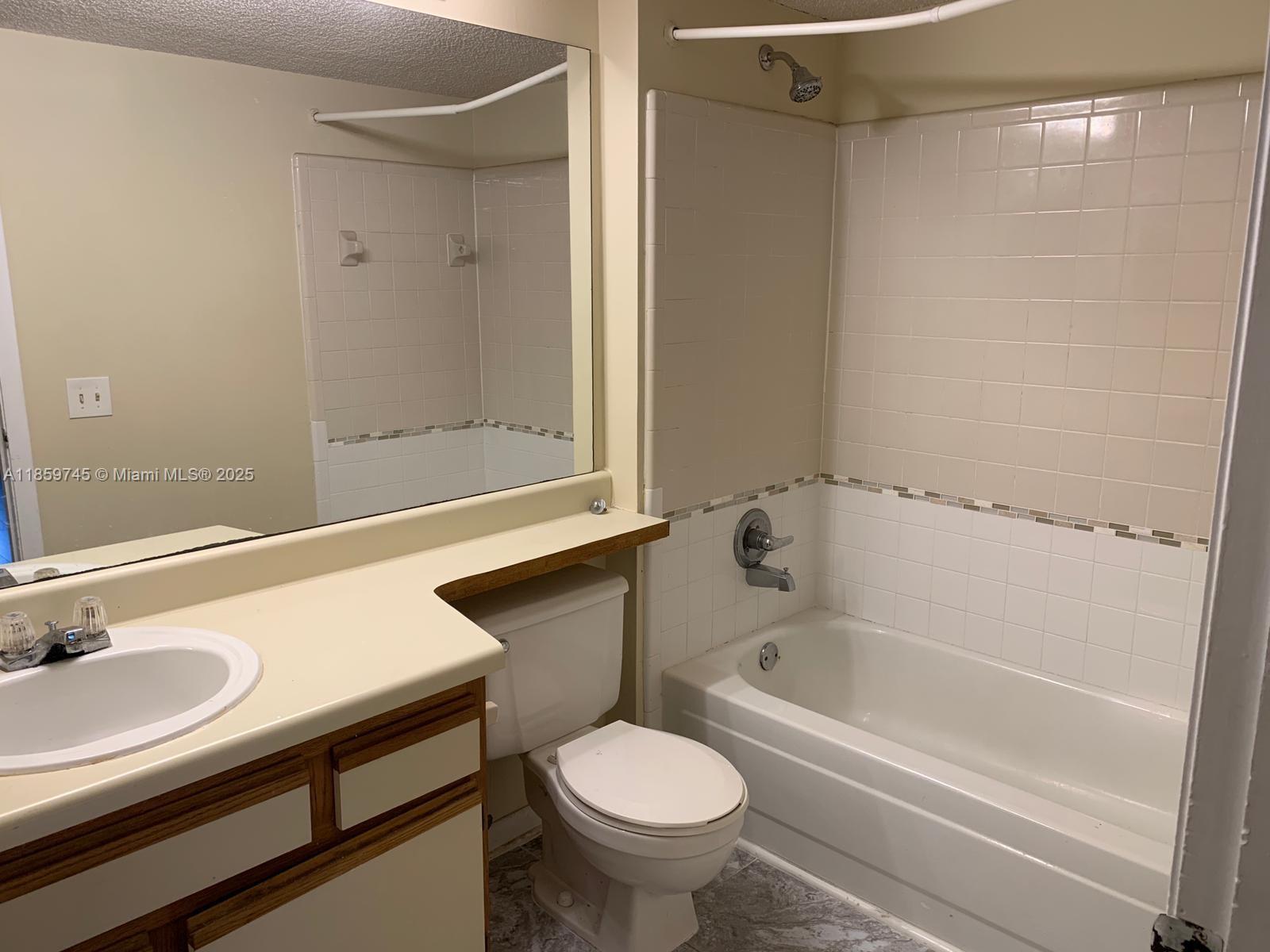 PALM AIRE GARDENS CONDO - Residential Lease