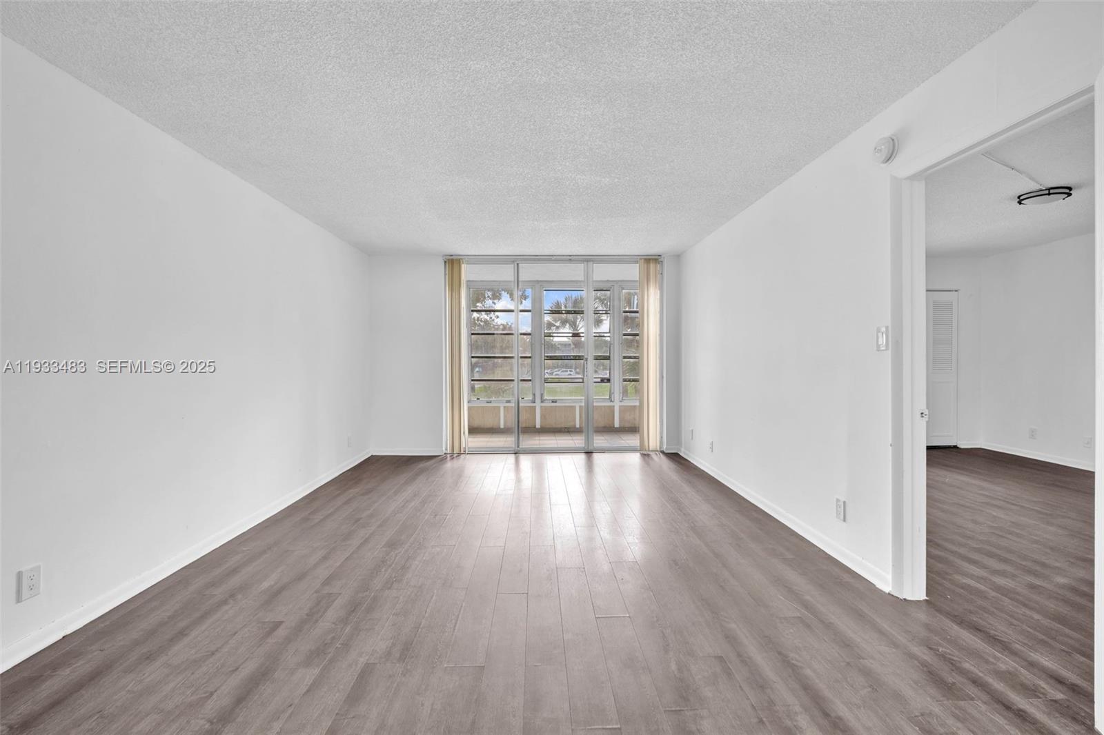 CYPRESS CHASE NORTH NO 1 - Residential